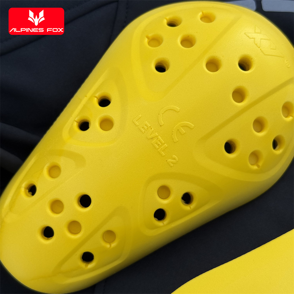 แผ่นรองเข่าและสะโพกที่ได้รับกา - Motorcycle Gear Protection Levels บทวิจารณ์และราคา